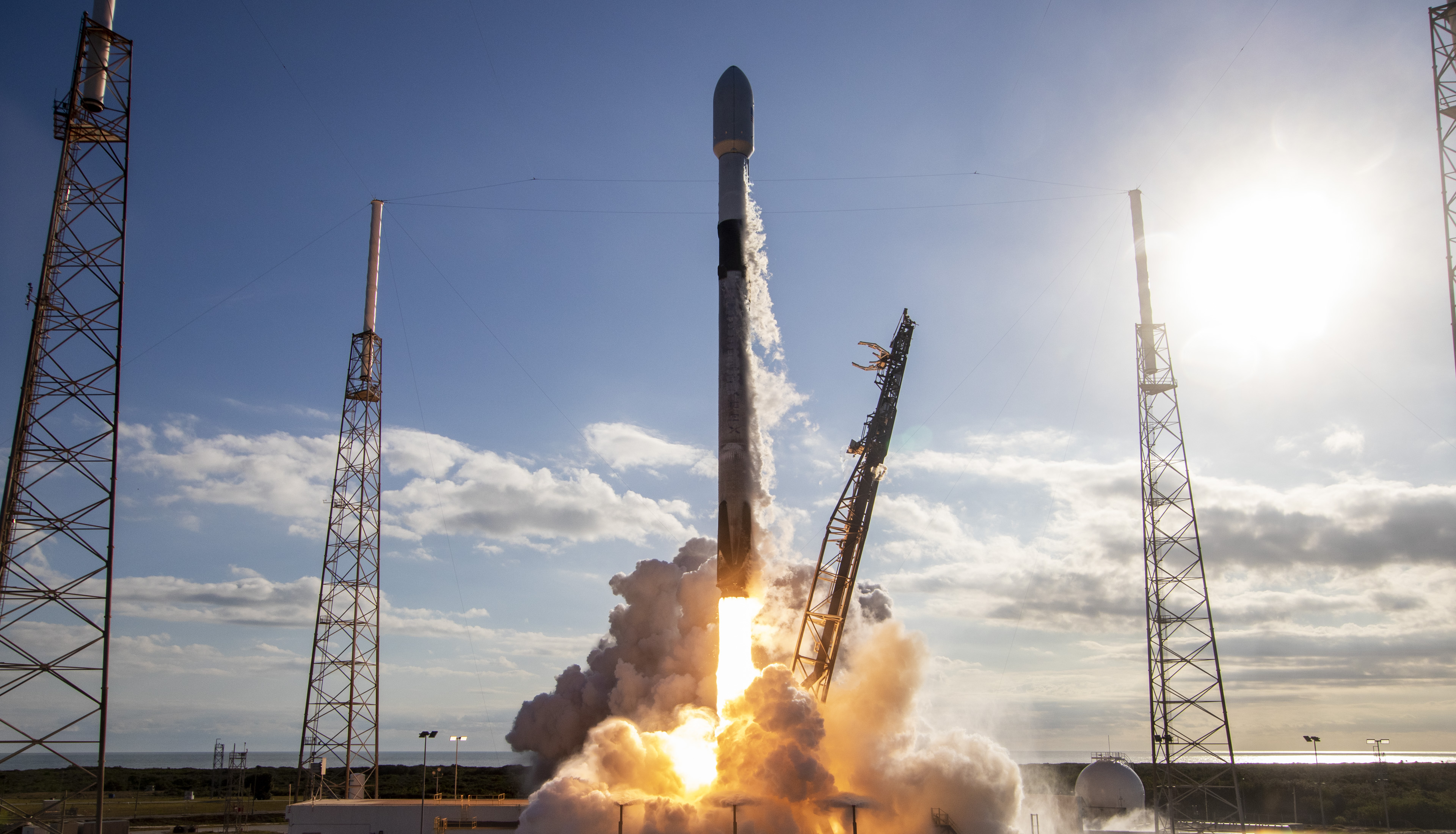 Starlink Group 15-15, photo by SpaceX